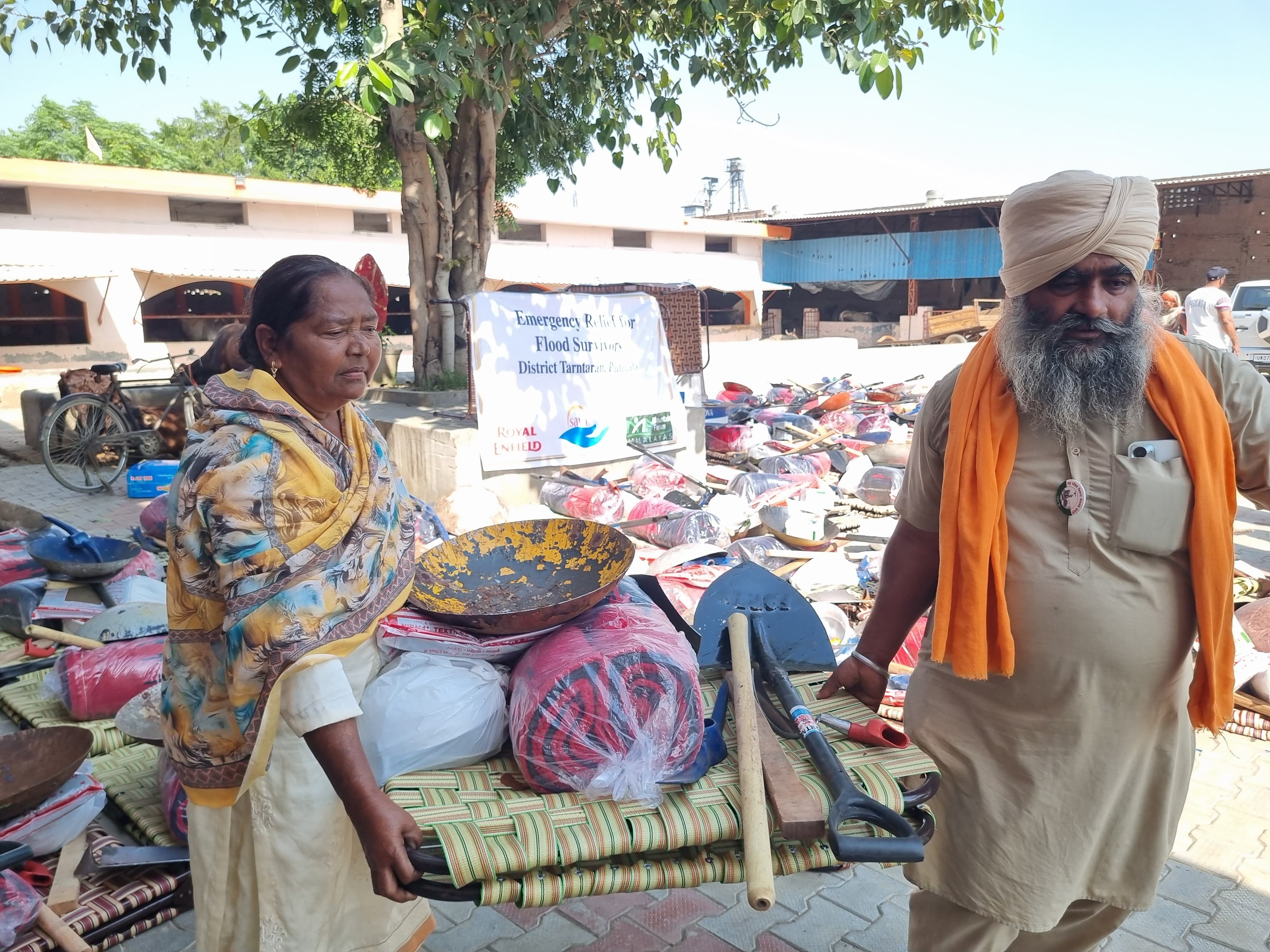 Relief Distribution in Tarantaran 1