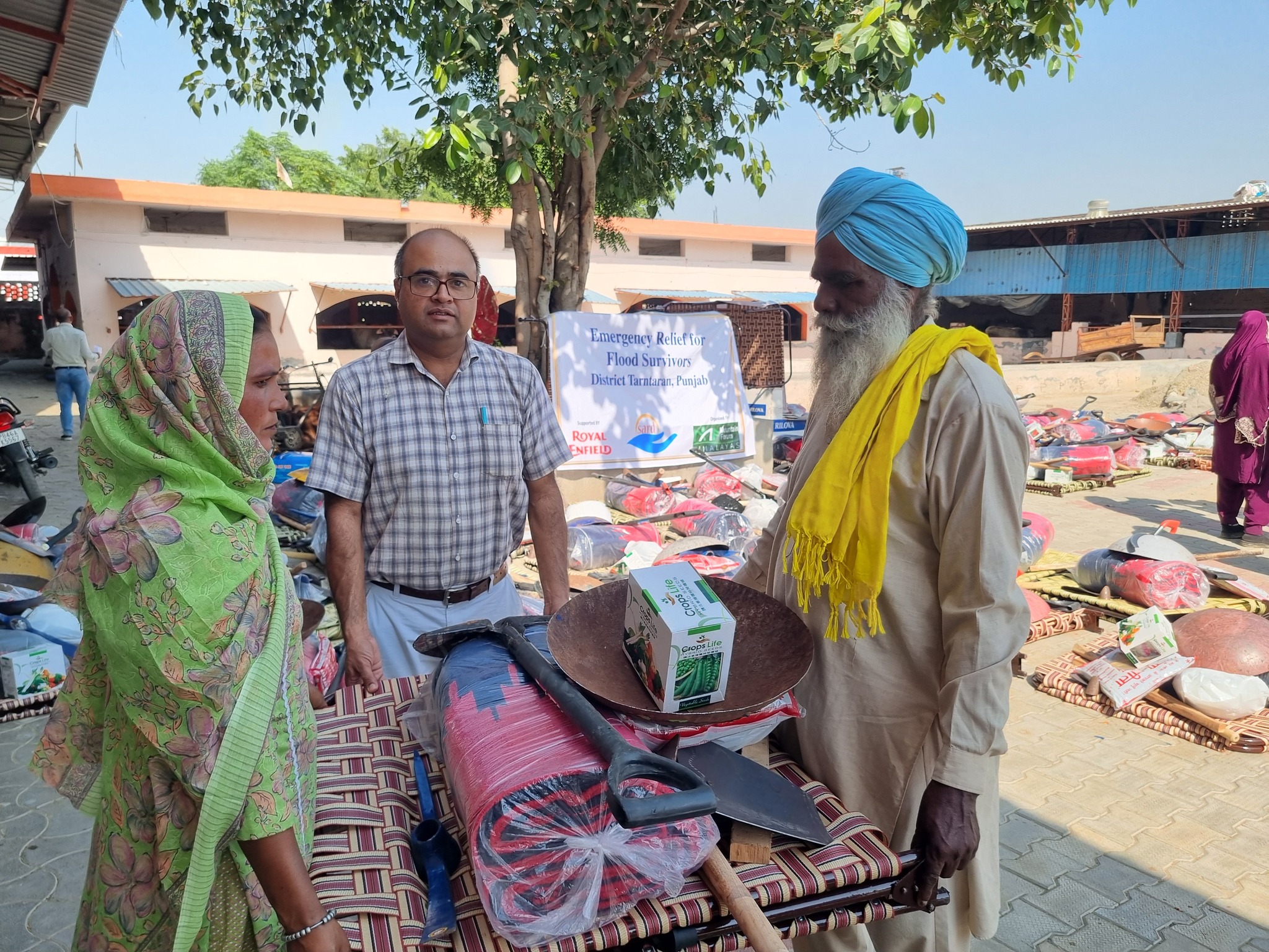 Relief Distribution in Tarantaran 3